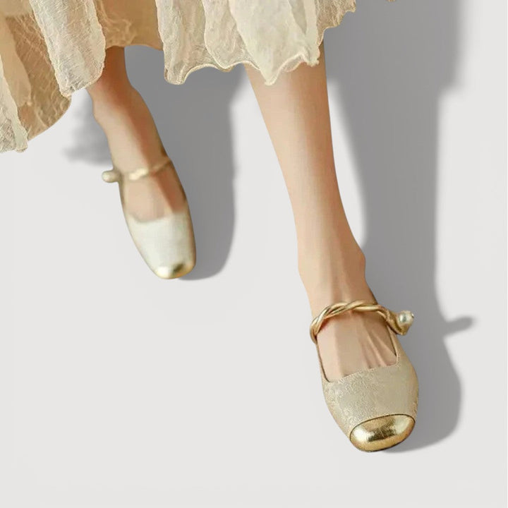 Krystal | Vintage Low Heels
