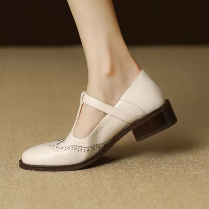 Suzy | Classic Mary Janes