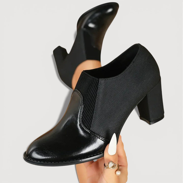 Crisilyn | Vintage Block Heel Boots