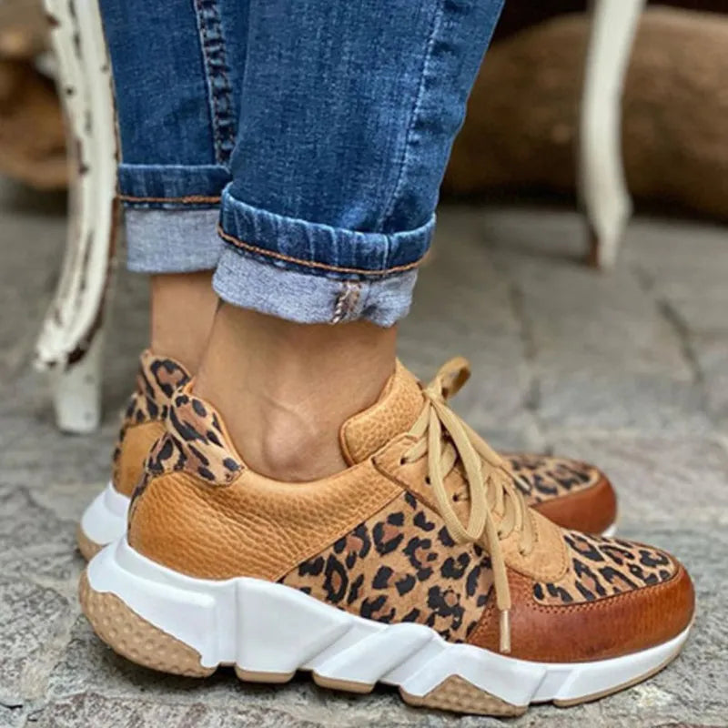 Eastwood and Bloom™ | Briar – Lightweight Everyday Sneakers