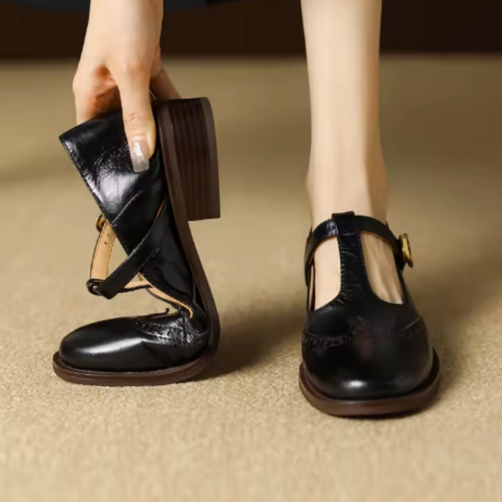 Suzy | Classic Mary Janes