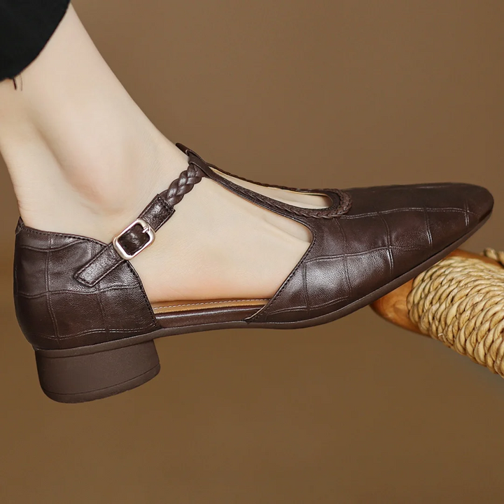 Mary | Classic Mary Janes