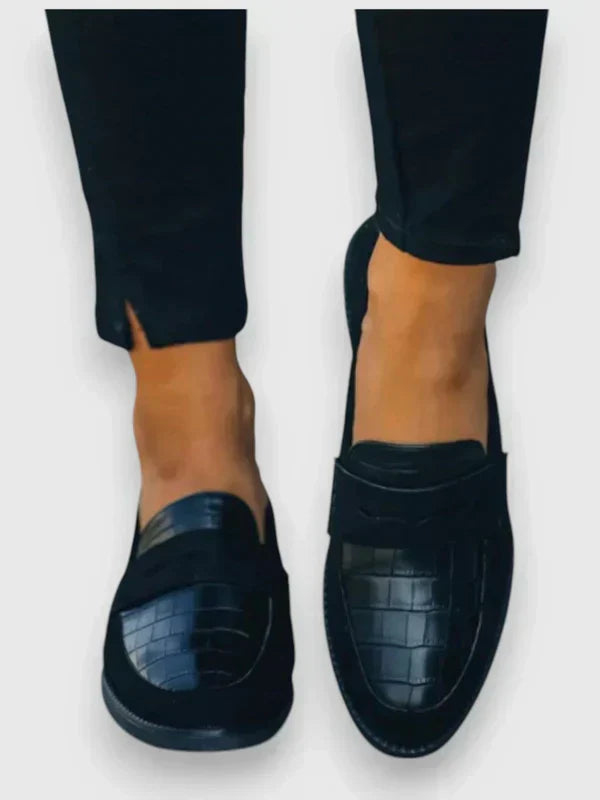 AVA | WOMEN'S CROC-DETAIL ORTHOPEDIC LOAFERS