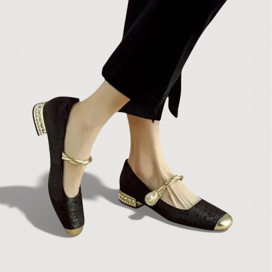 Krystal | Vintage Low Heels