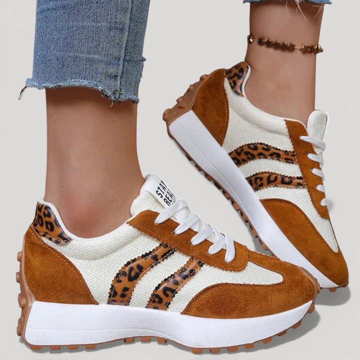 Vicky | Platform Trainers