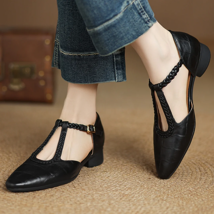 Mary | Classic Mary Janes