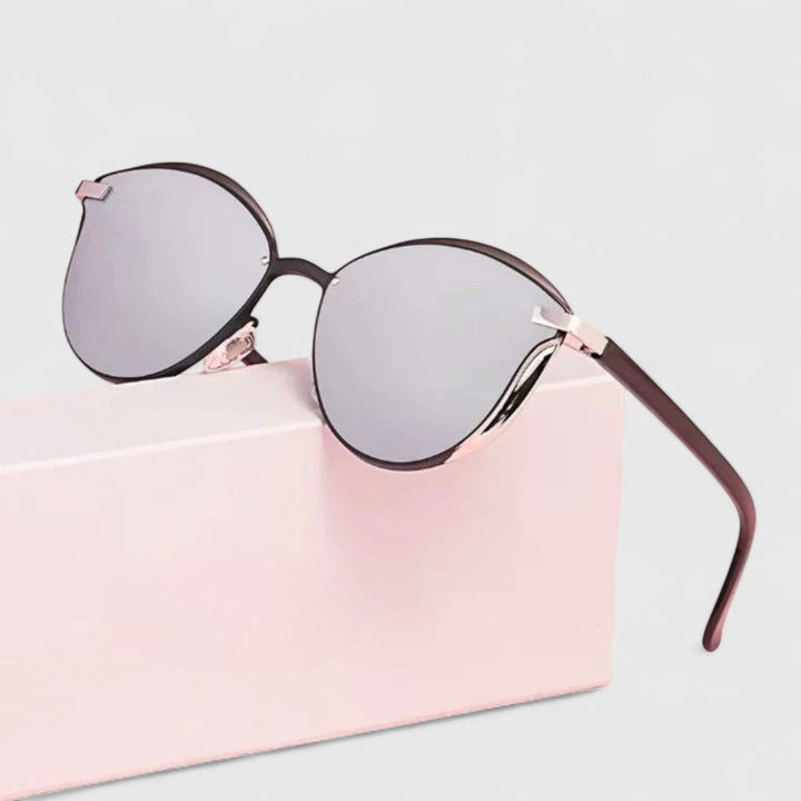 Phoebe | Sophisticated Sunglasses