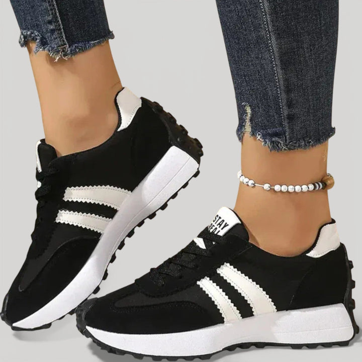 Vicky | Platform Trainers