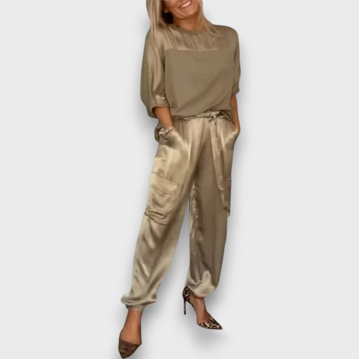 Avelan | Satin Two Piece Set
