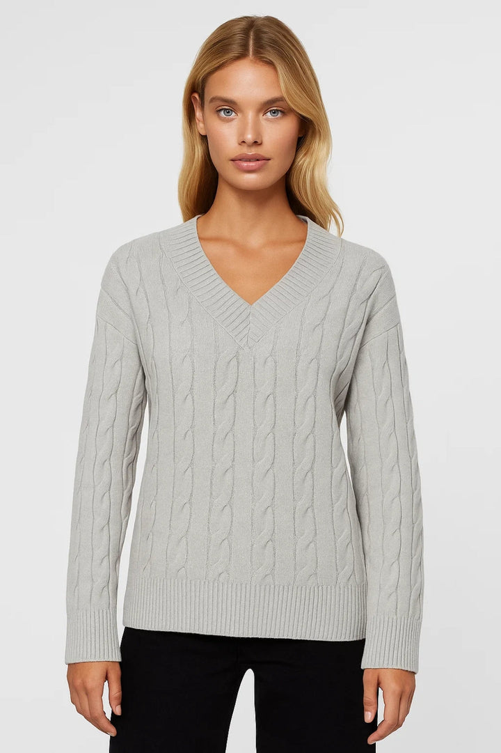 Sunniva | Cable Knit Sweater