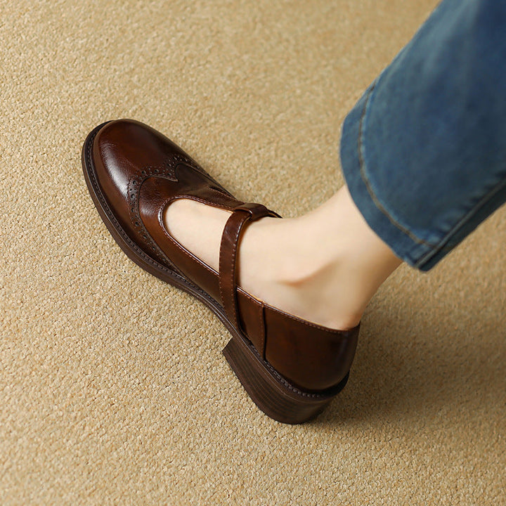 Suzy | Classic Mary Janes