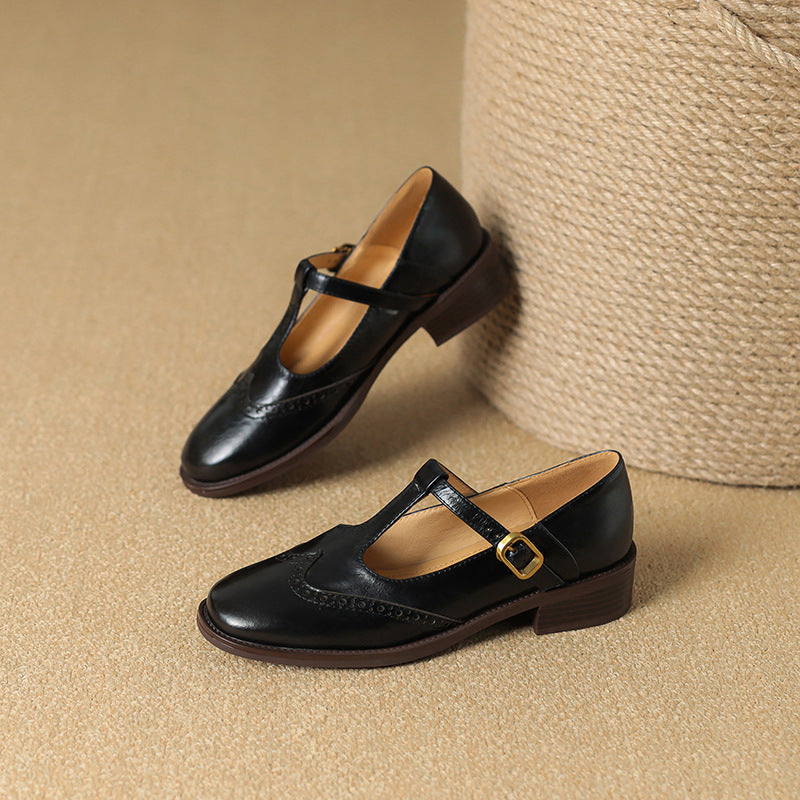 Suzy | Classic Mary Janes