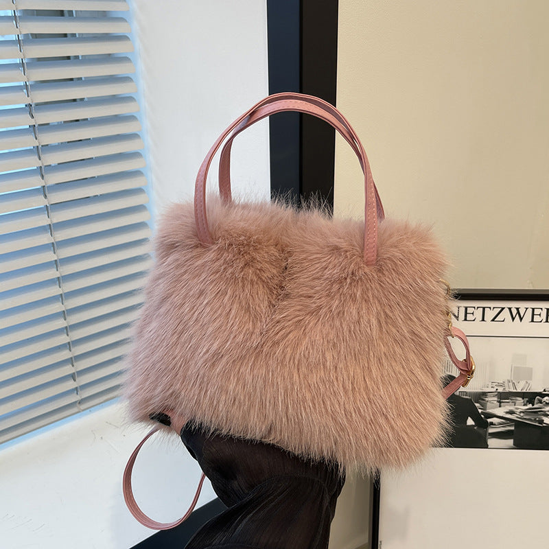 Christy | Faux Fur Shoulder Bag