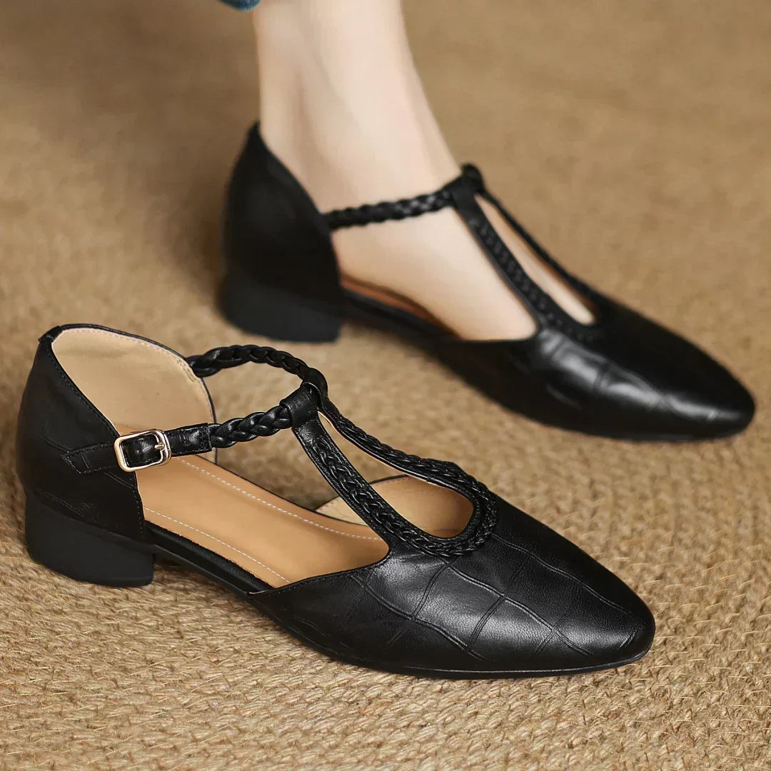 Mary | Classic Mary Janes