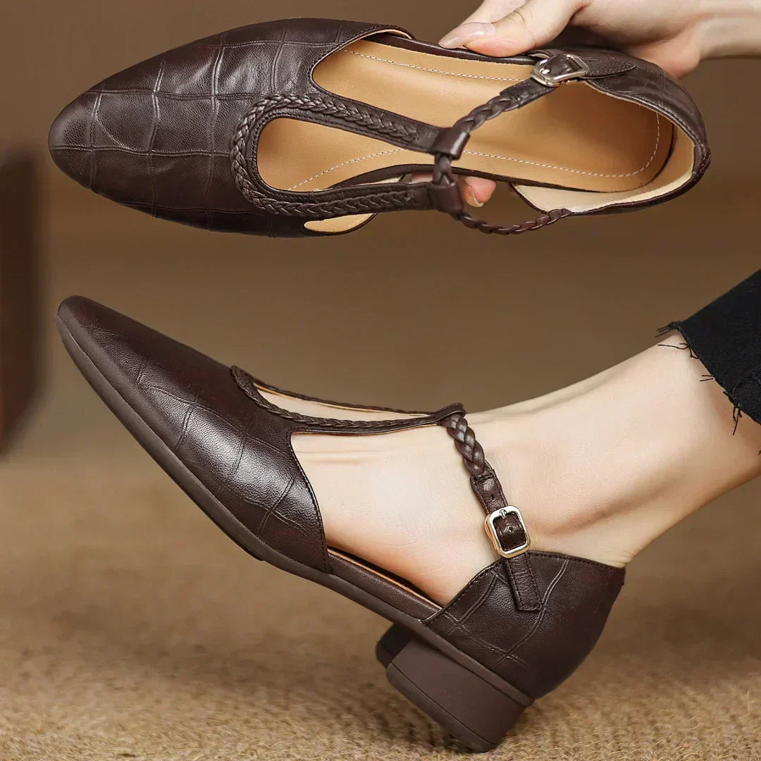 Mary | Classic Mary Janes