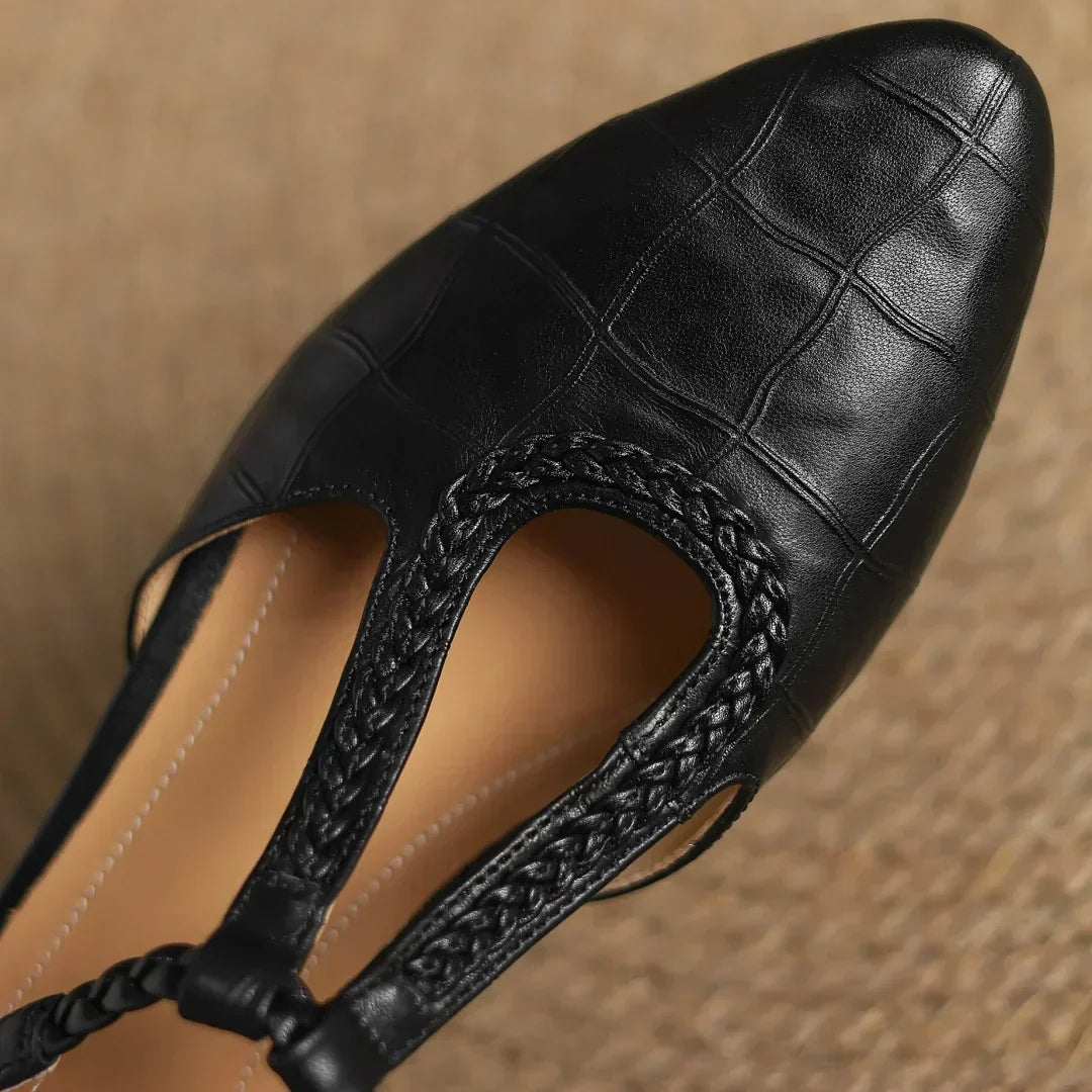 Mary | Classic Mary Janes