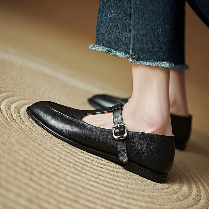Selvana | Low Heel Pumps