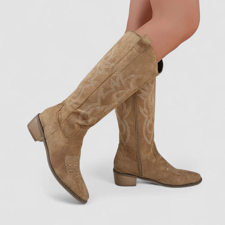 Clara - Orthopedic Boots