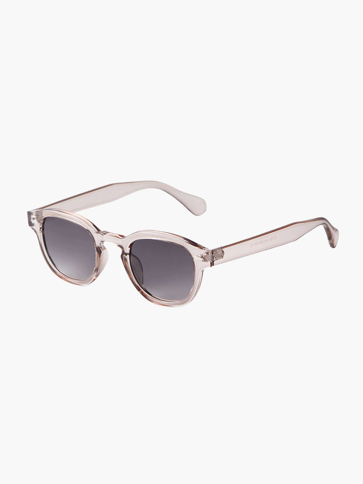Emily | Sophisticated Sunglasses
