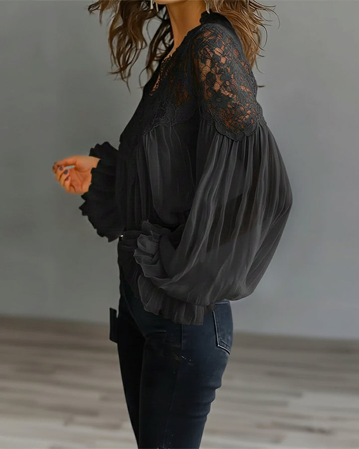 Ilvara | Lace Blouse