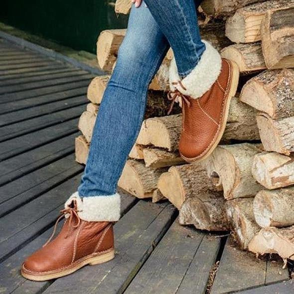 Nelan - Orthopedic Boots